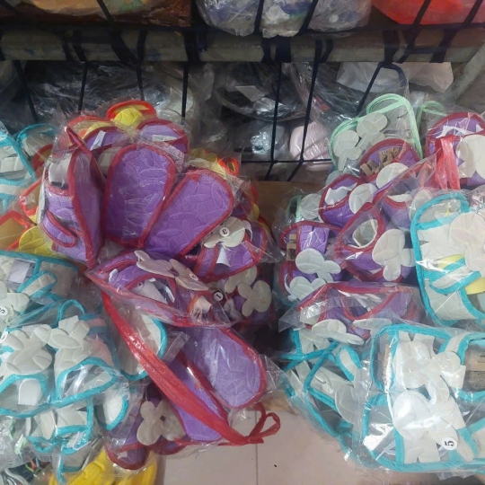 Giày Tập Đi Cho Bé